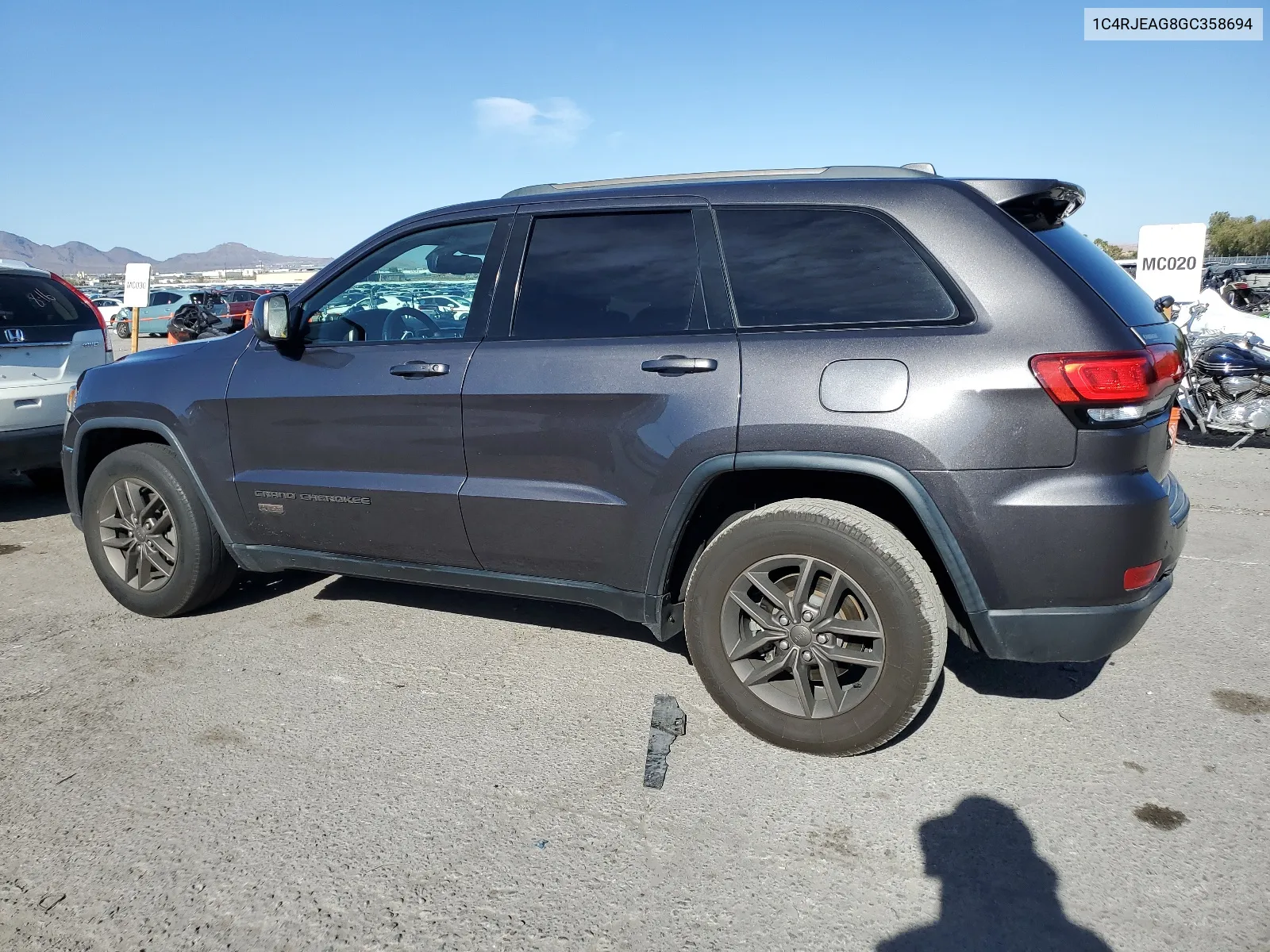 2016 Jeep Grand Cherokee Laredo VIN: 1C4RJEAG8GC358694 Lot: 67537234