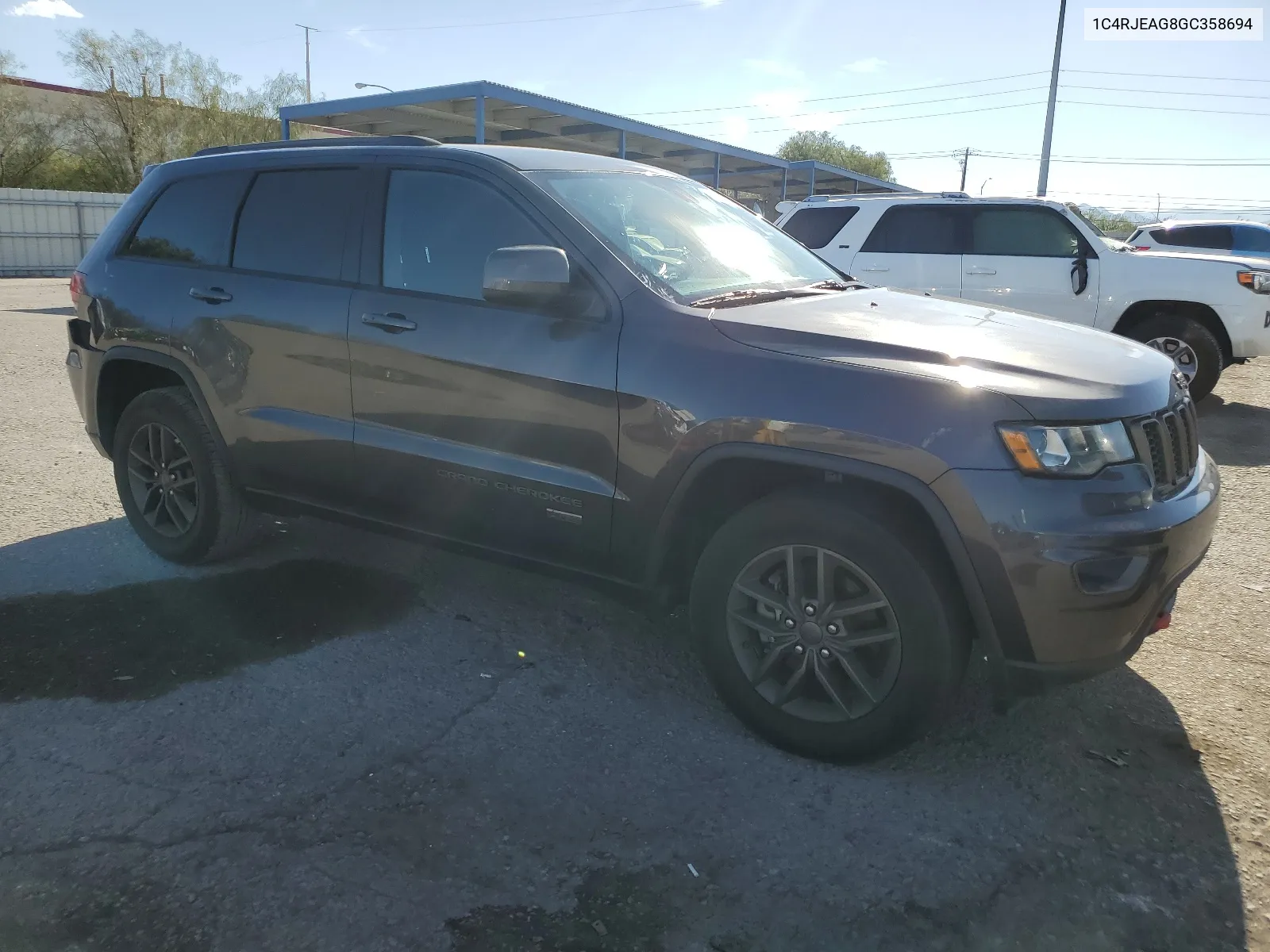 2016 Jeep Grand Cherokee Laredo VIN: 1C4RJEAG8GC358694 Lot: 67537234