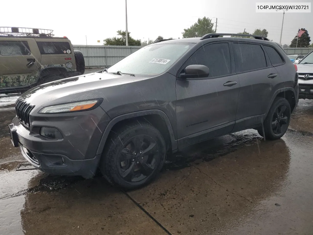 2016 Jeep Cherokee Latitude VIN: 1C4PJMCSXGW120721 Lot: 67570814