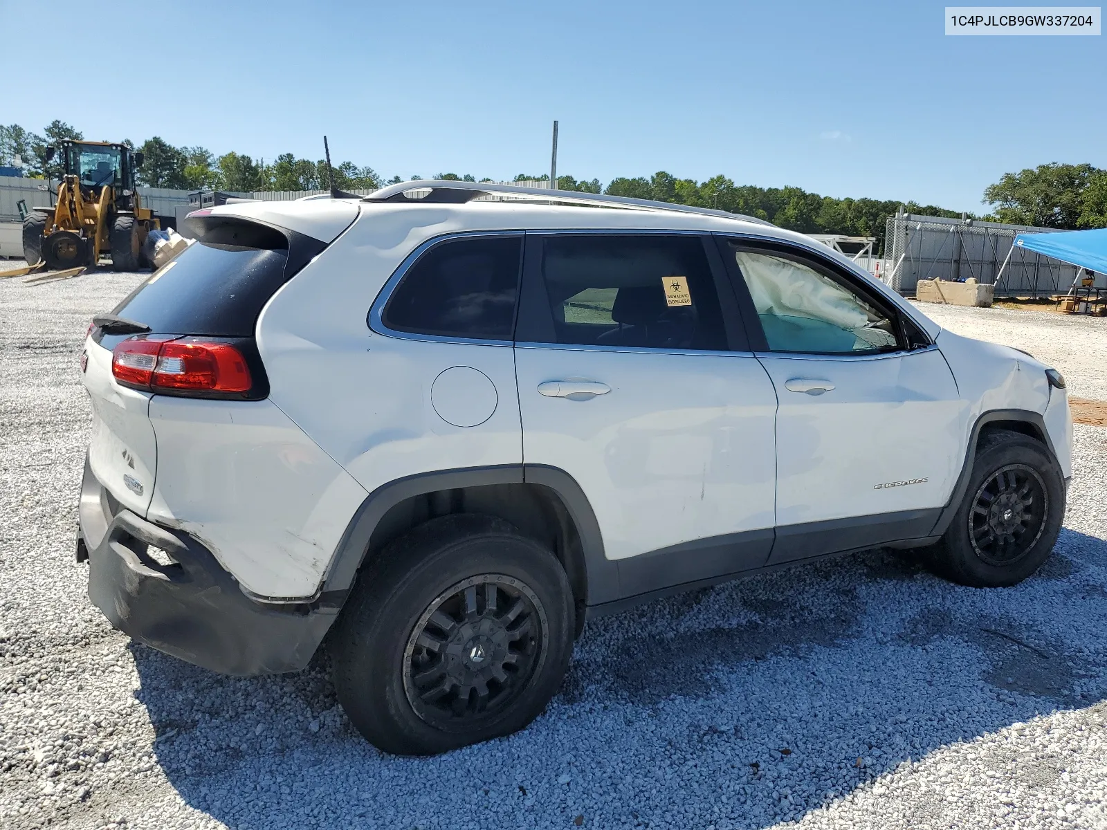 2016 Jeep Cherokee Latitude VIN: 1C4PJLCB9GW337204 Lot: 67866324