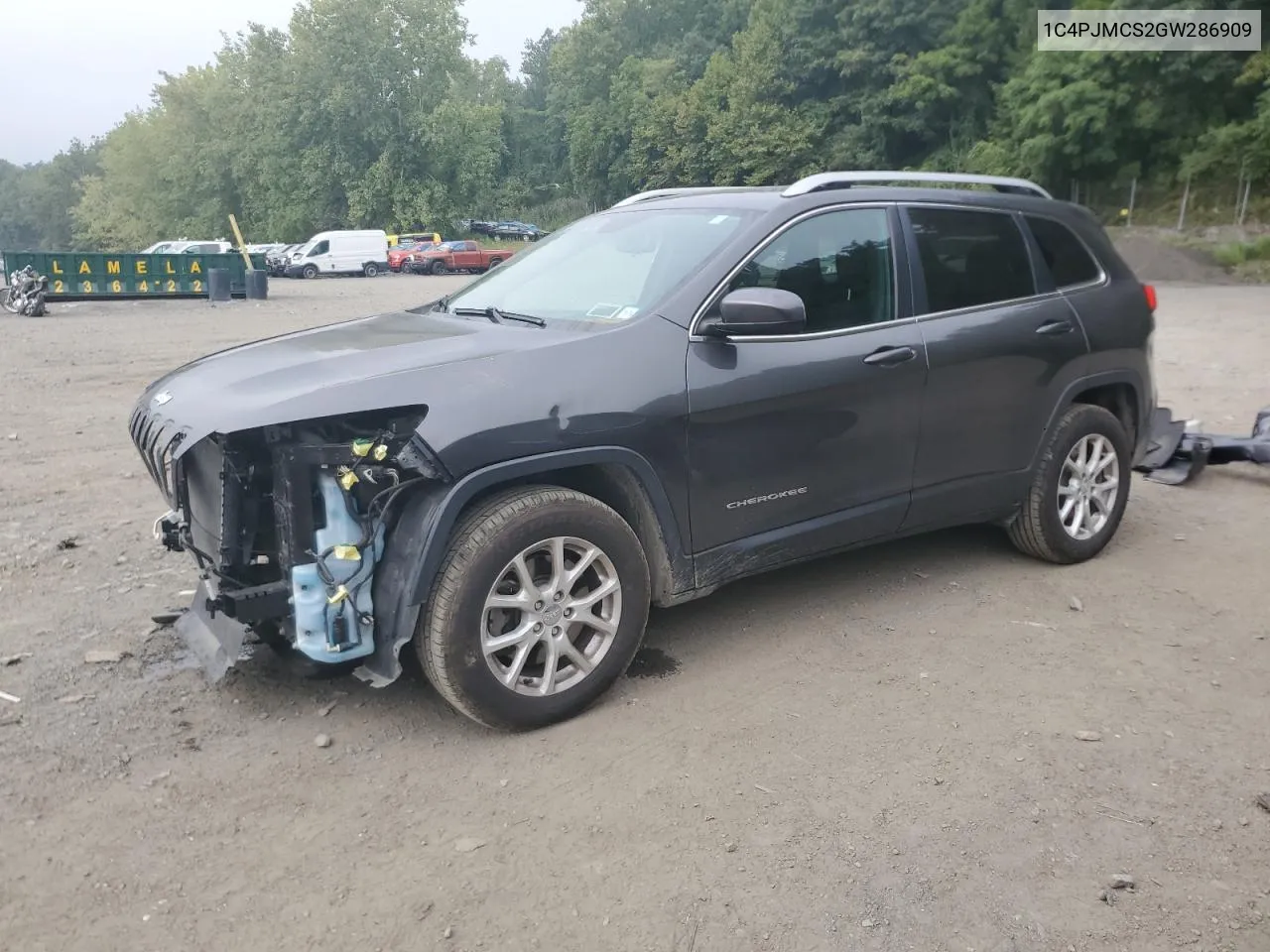 1C4PJMCS2GW286909 2016 Jeep Cherokee Latitude