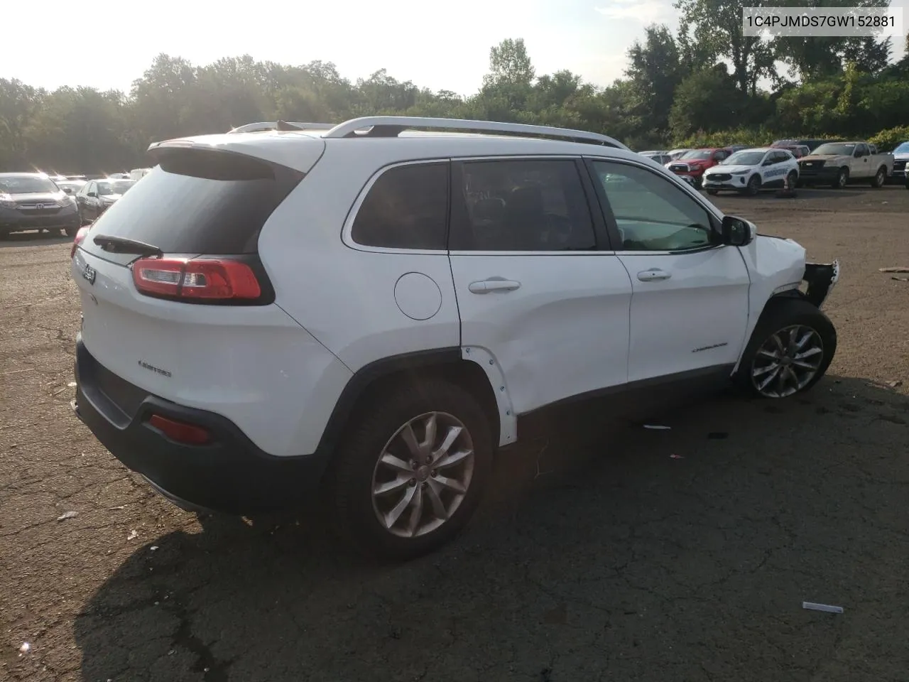 2016 Jeep Cherokee Limited VIN: 1C4PJMDS7GW152881 Lot: 68614654