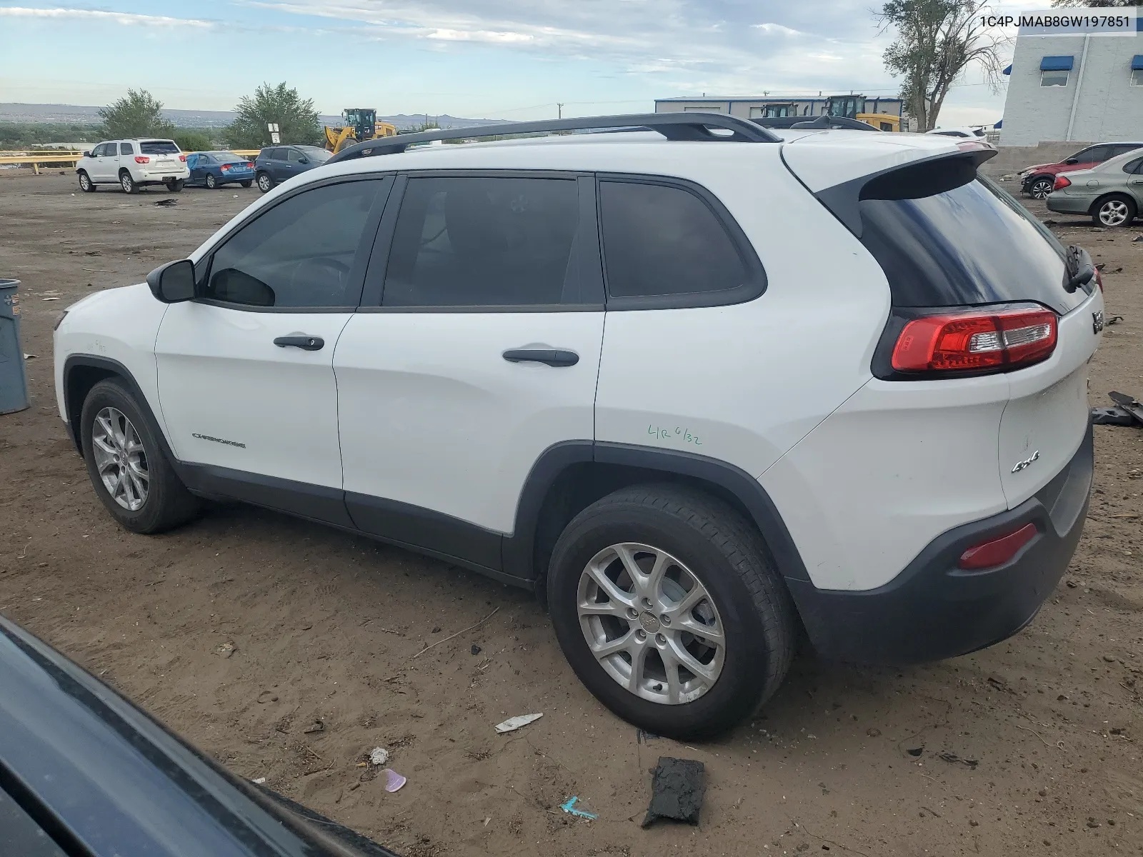 2016 Jeep Cherokee Sport VIN: 1C4PJMAB8GW197851 Lot: 68892124