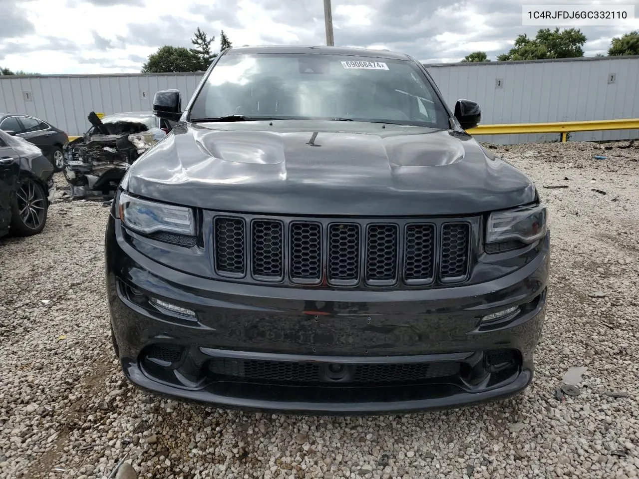 2016 Jeep Grand Cherokee Srt-8 VIN: 1C4RJFDJ6GC332110 Lot: 69068474