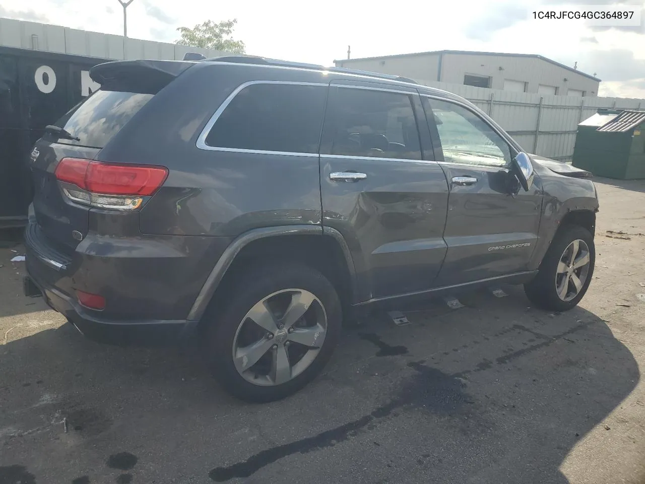 1C4RJFCG4GC364897 2016 Jeep Grand Cherokee Overland