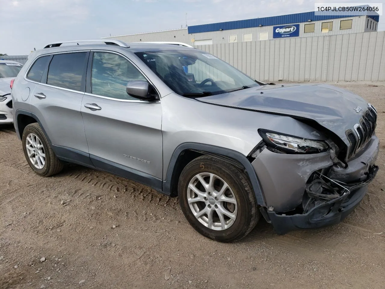 2016 Jeep Cherokee Latitude VIN: 1C4PJLCB5GW264056 Lot: 70503074