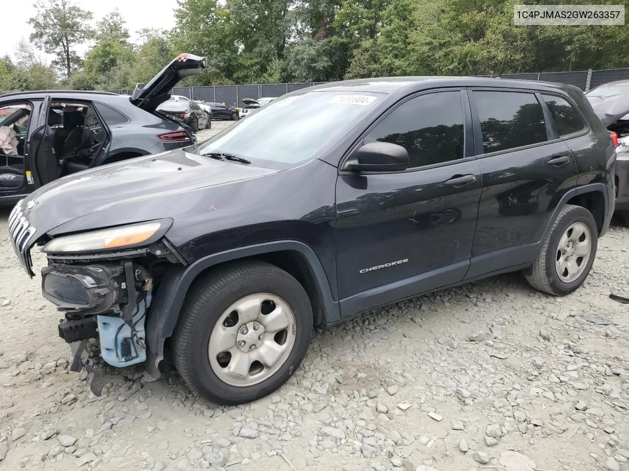 2016 Jeep Cherokee Sport VIN: 1C4PJMAS2GW263357 Lot: 71095904