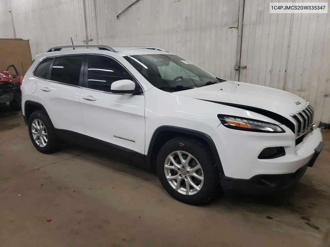 2016 Jeep Cherokee Latitude VIN: 1C4PJMCS2GW335347 Lot: 71354854