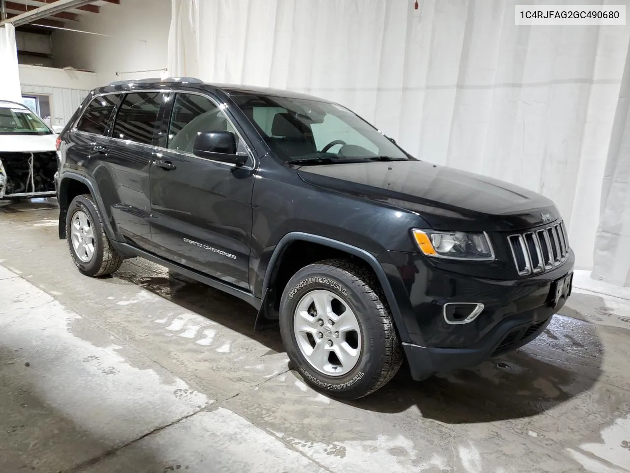 2016 Jeep Grand Cherokee Laredo VIN: 1C4RJFAG2GC490680 Lot: 71493844