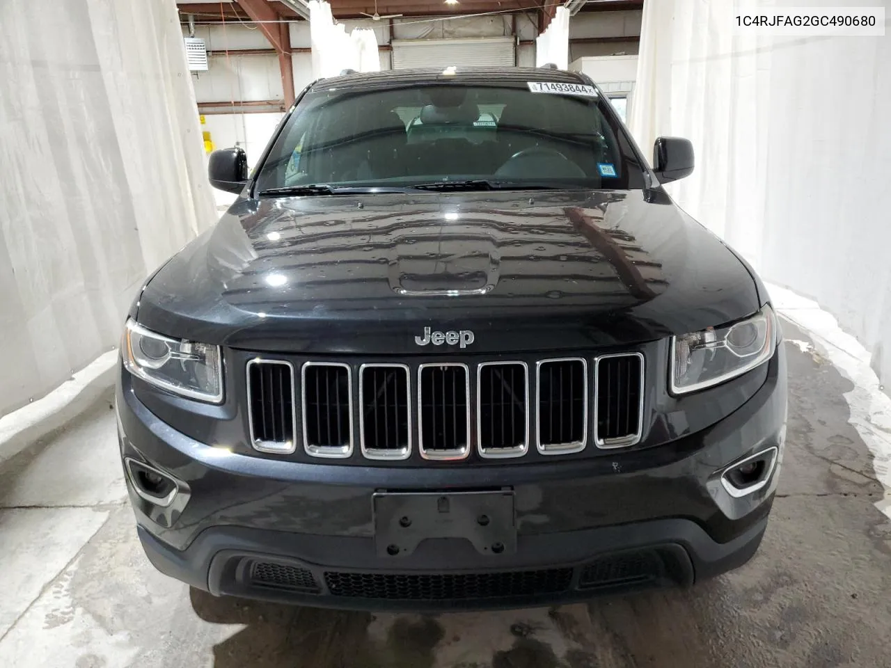 2016 Jeep Grand Cherokee Laredo VIN: 1C4RJFAG2GC490680 Lot: 71493844