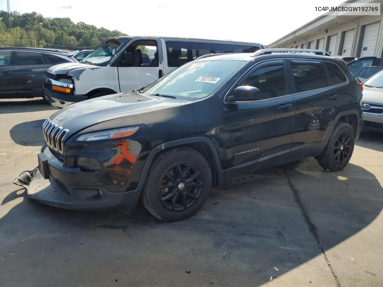 2016 Jeep Cherokee Latitude VIN: 1C4PJMCB2GW192769 Lot: 71521704