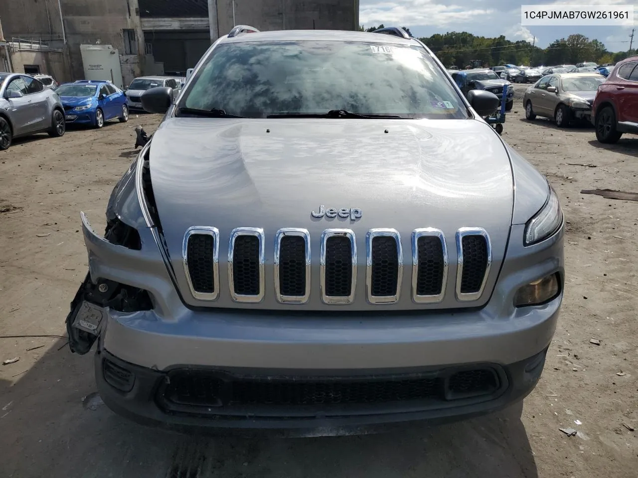 2016 Jeep Cherokee Sport VIN: 1C4PJMAB7GW261961 Lot: 71603014