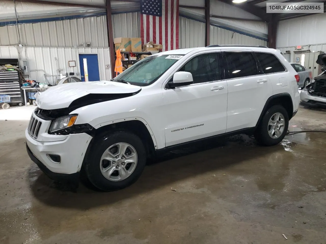 2016 Jeep Grand Cherokee Laredo VIN: 1C4RJFAG5GC324945 Lot: 71662654