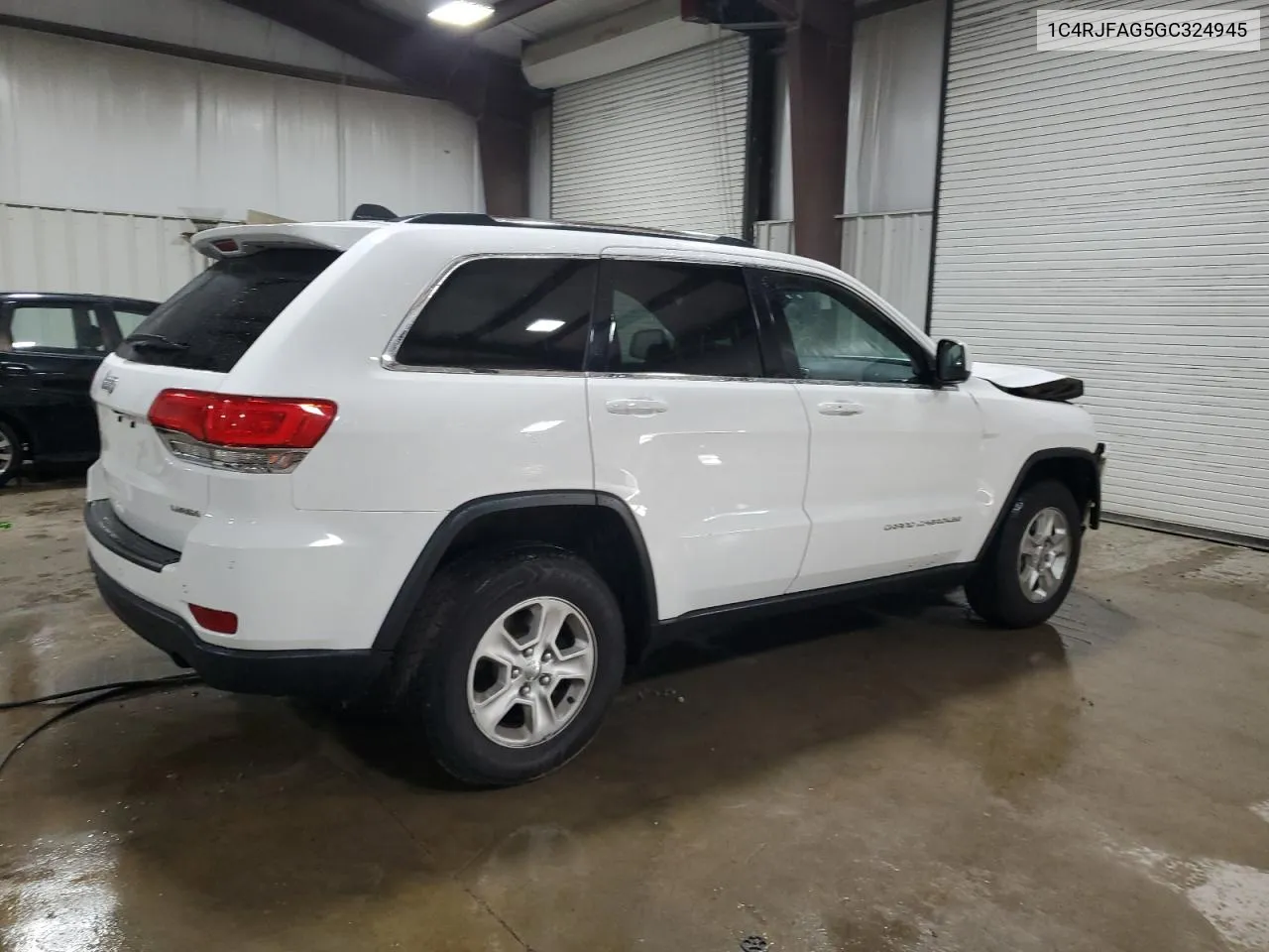 2016 Jeep Grand Cherokee Laredo VIN: 1C4RJFAG5GC324945 Lot: 71662654