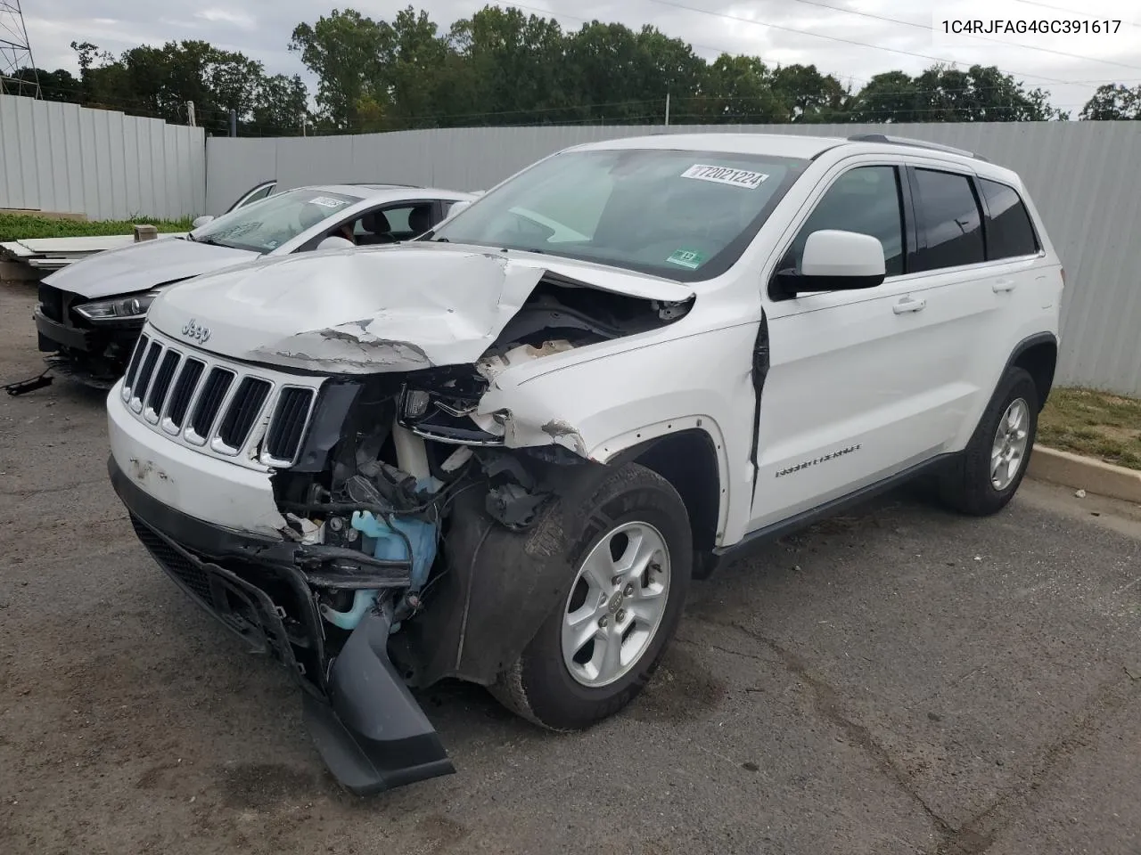 2016 Jeep Grand Cherokee Laredo VIN: 1C4RJFAG4GC391617 Lot: 72021224