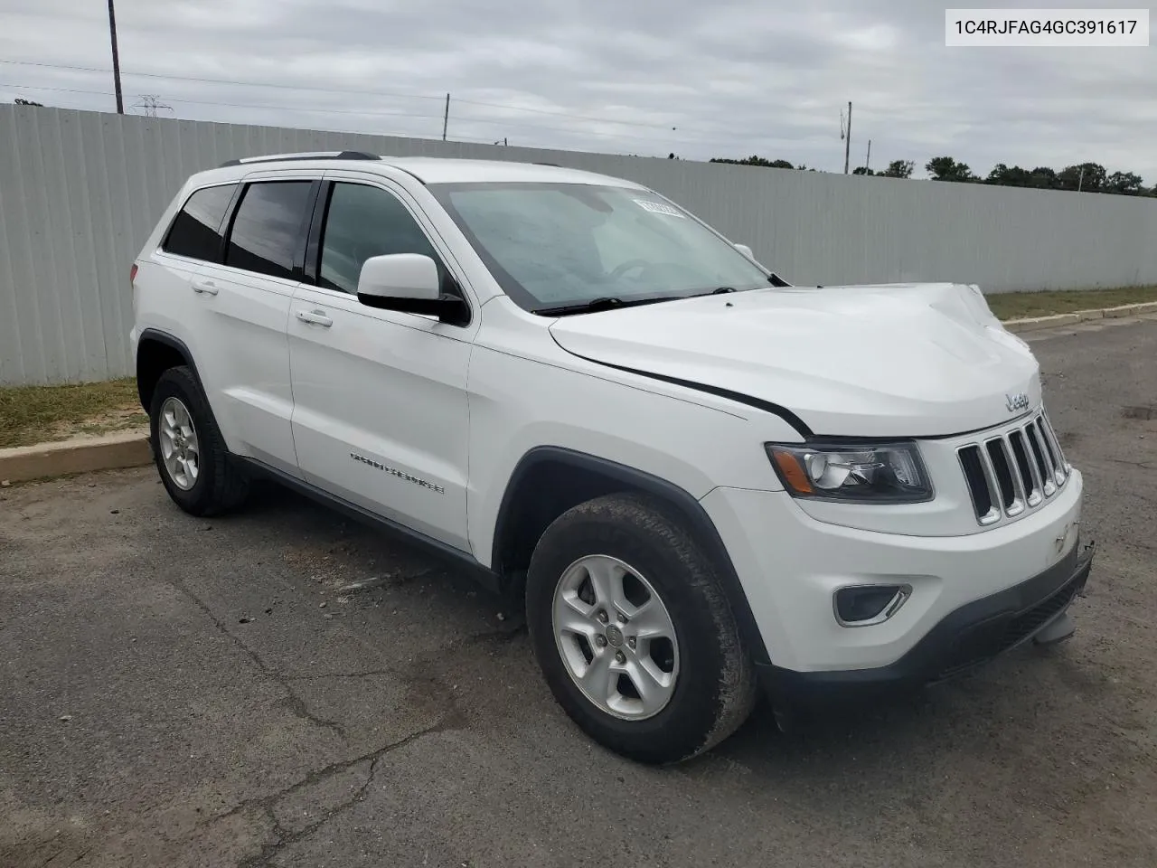 2016 Jeep Grand Cherokee Laredo VIN: 1C4RJFAG4GC391617 Lot: 72021224