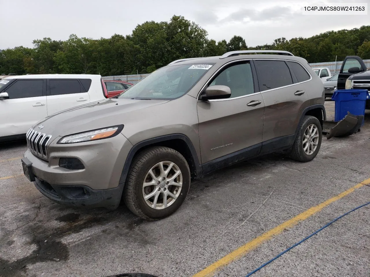 2016 Jeep Cherokee Latitude VIN: 1C4PJMCS8GW241263 Lot: 73146334