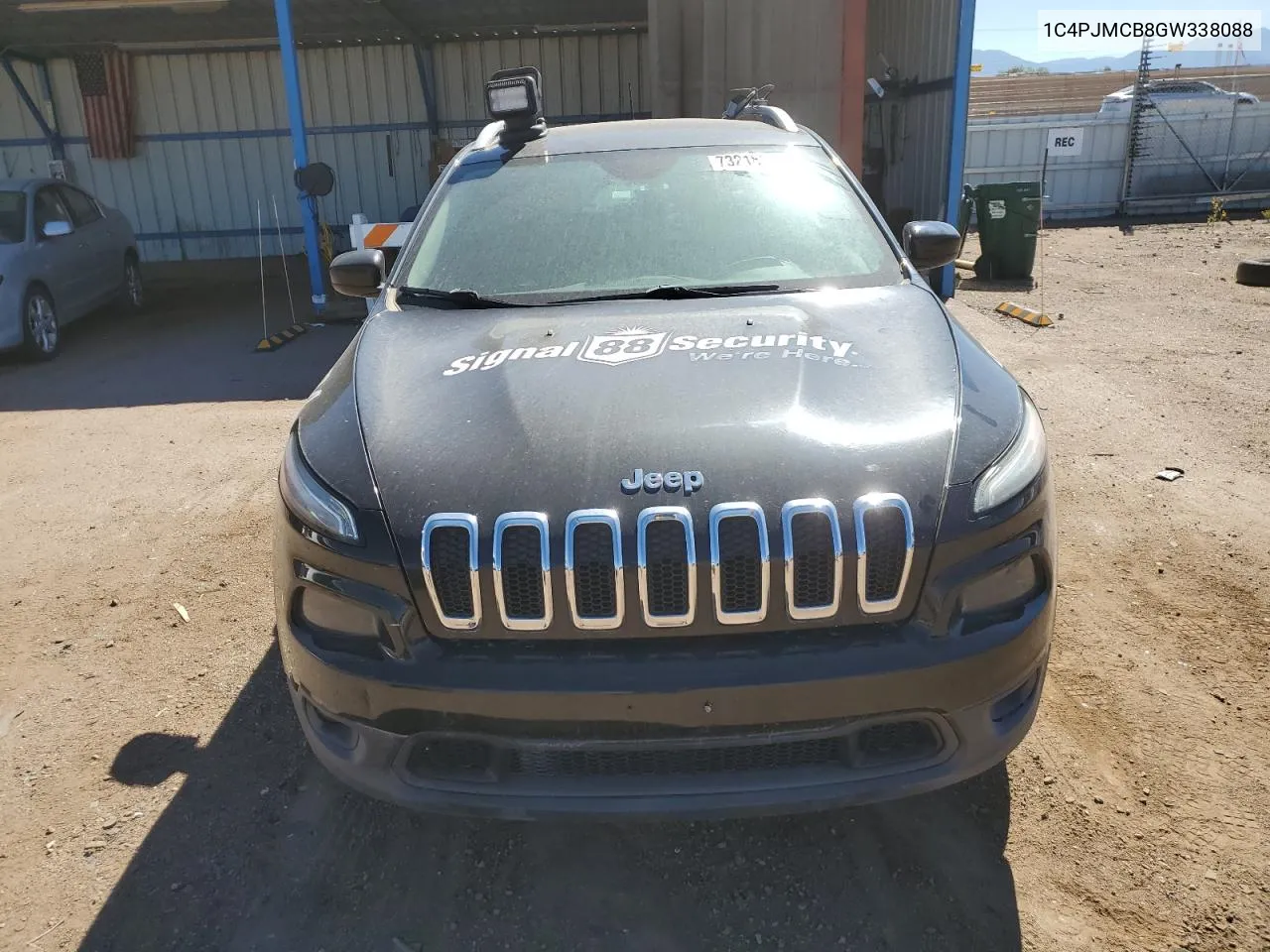 1C4PJMCB8GW338088 2016 Jeep Cherokee Latitude