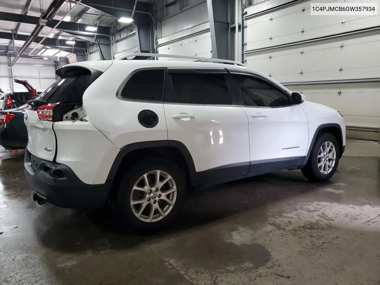 2016 Jeep Cherokee Latitude VIN: 1C4PJMCB6GW357934 Lot: 73230914