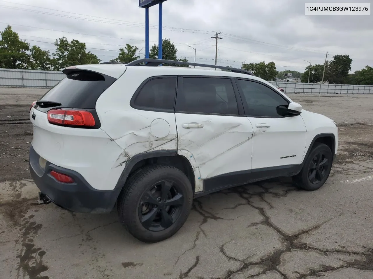 2016 Jeep Cherokee Latitude VIN: 1C4PJMCB3GW123976 Lot: 73553574