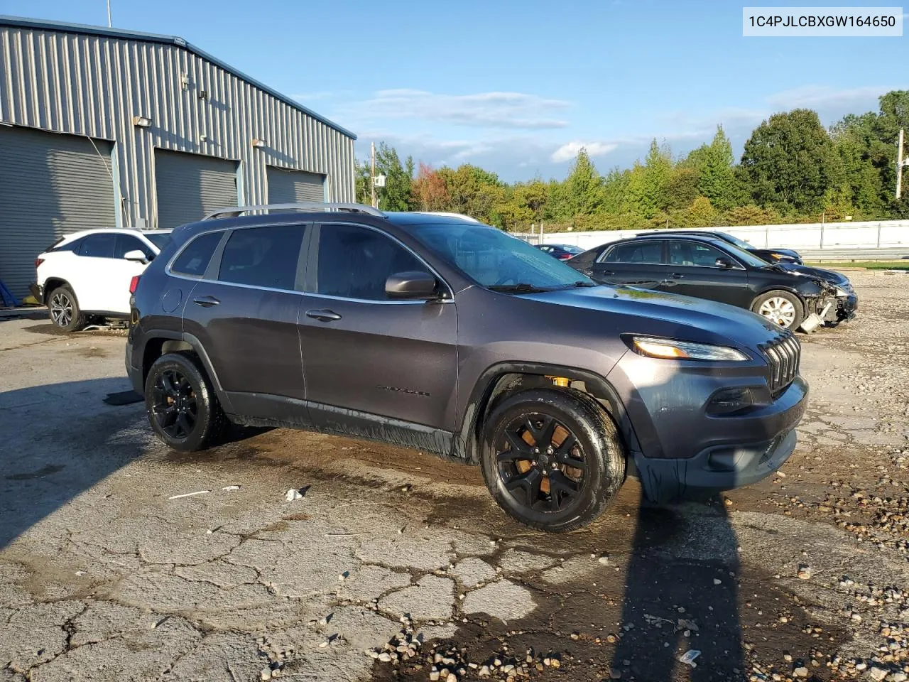 2016 Jeep Cherokee Latitude VIN: 1C4PJLCBXGW164650 Lot: 73566114