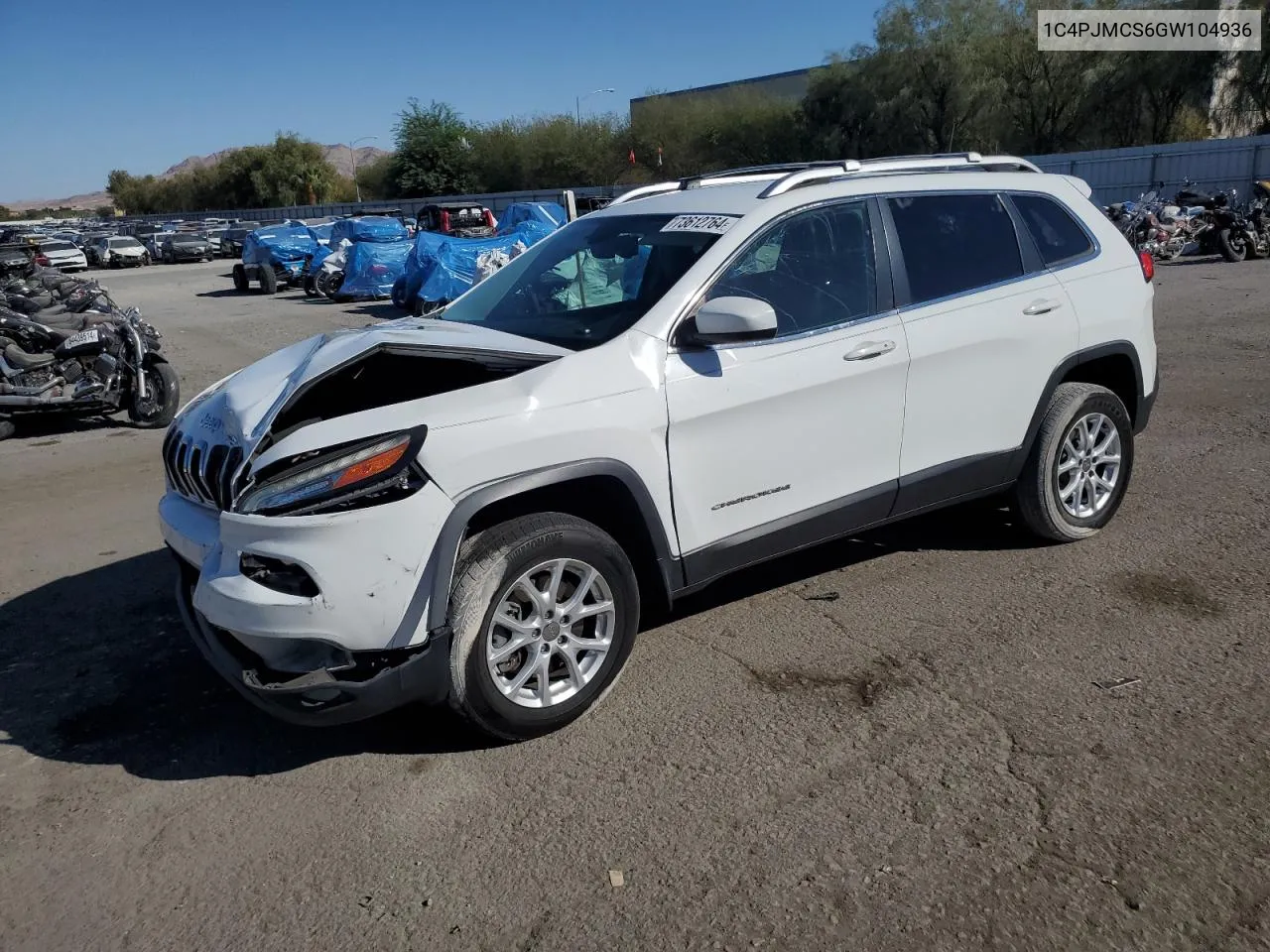 2016 Jeep Cherokee Latitude VIN: 1C4PJMCS6GW104936 Lot: 73612764