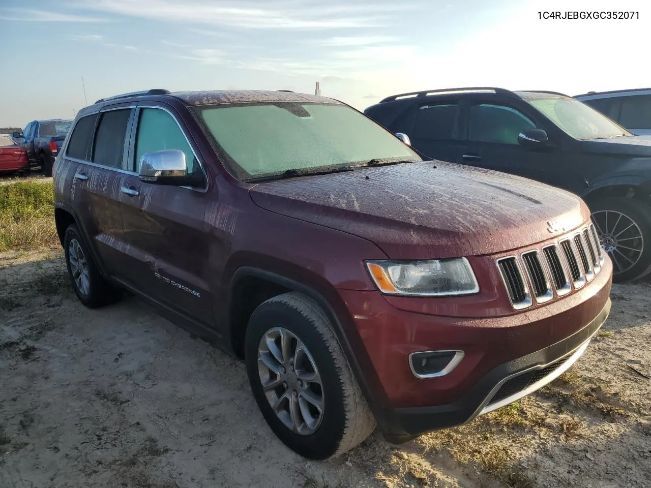 2016 Jeep Grand Cherokee Limited VIN: 1C4RJEBGXGC352071 Lot: 75131344