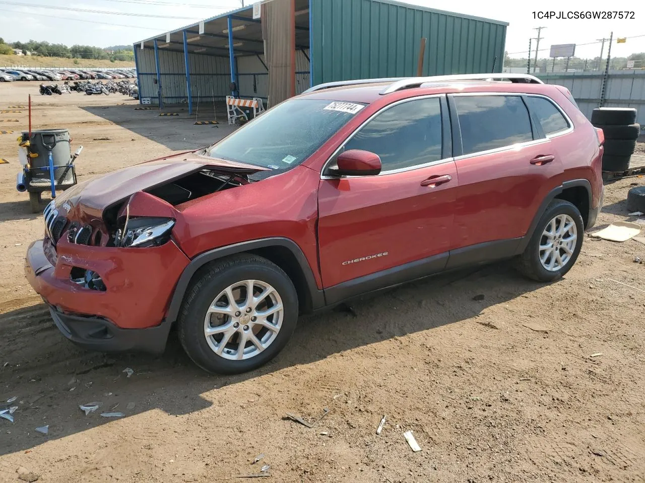 2016 Jeep Cherokee Latitude VIN: 1C4PJLCS6GW287572 Lot: 75277744