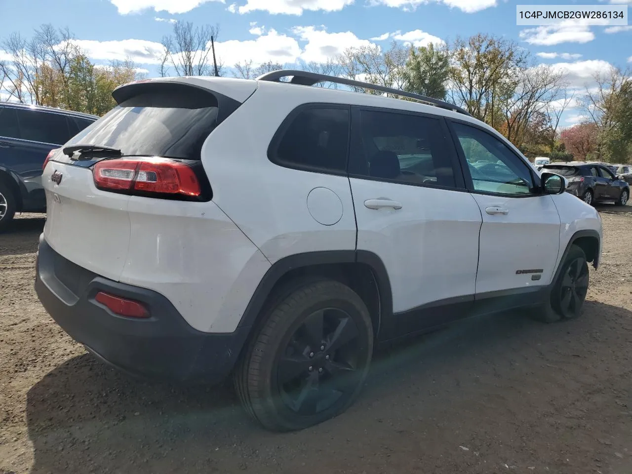 2016 Jeep Cherokee Latitude VIN: 1C4PJMCB2GW286134 Lot: 75984674