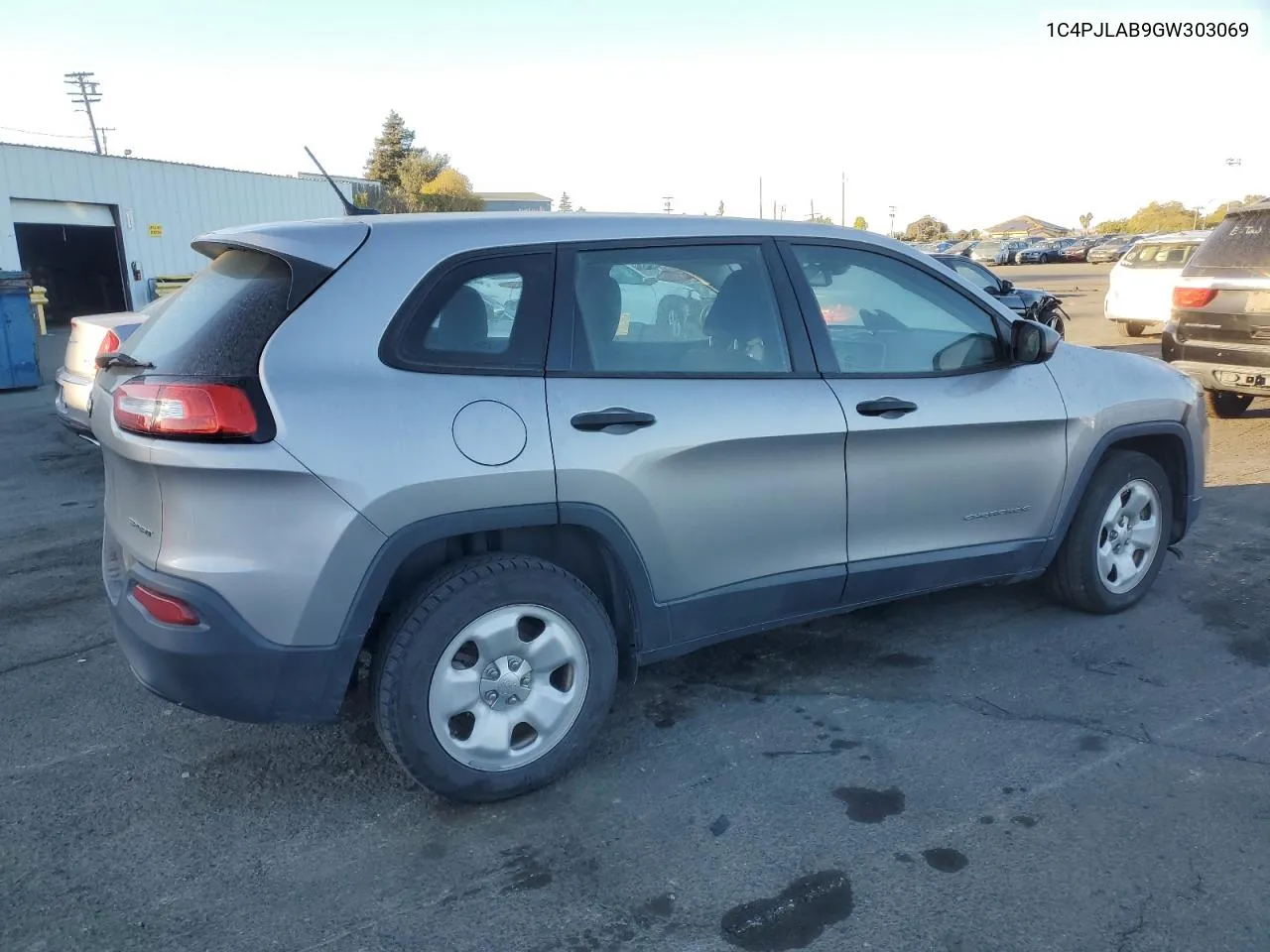 2016 Jeep Cherokee Sport VIN: 1C4PJLAB9GW303069 Lot: 76208314