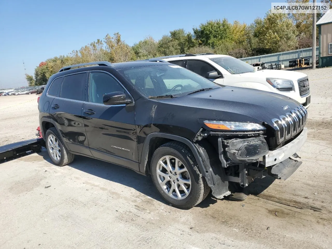 2016 Jeep Cherokee Latitude VIN: 1C4PJLCB7GW127152 Lot: 76372784