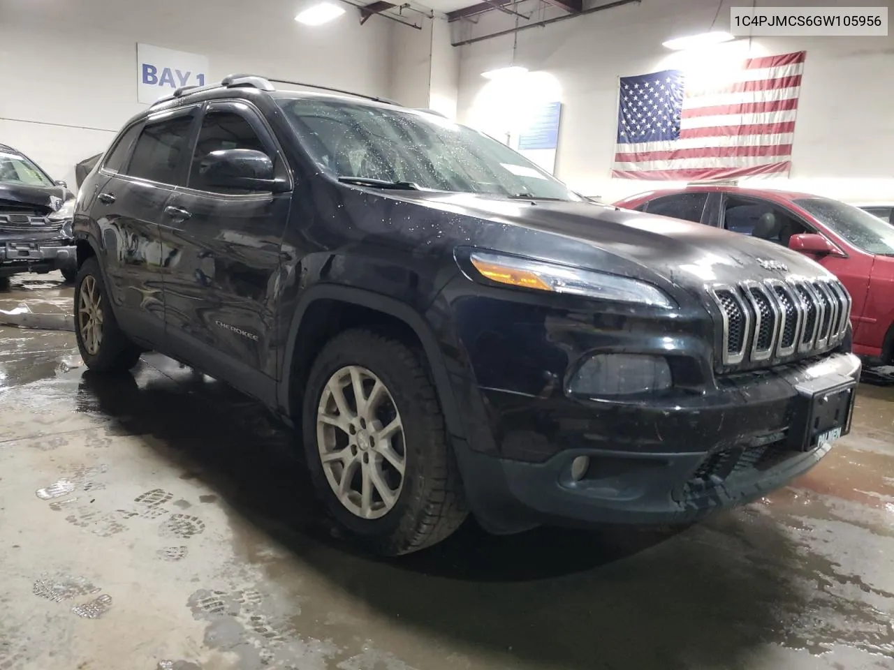 2016 Jeep Cherokee Latitude VIN: 1C4PJMCS6GW105956 Lot: 76900754