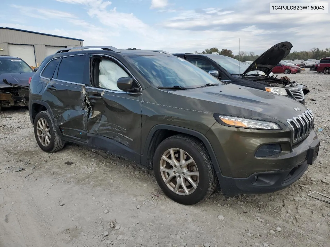 2016 Jeep Cherokee Latitude VIN: 1C4PJLCB2GW160043 Lot: 77021784