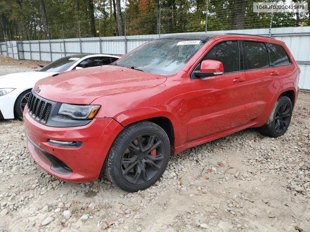 2016 Jeep Grand Cherokee Srt-8 VIN: 1C4RJFDJ2GC425478 Lot: 77412554