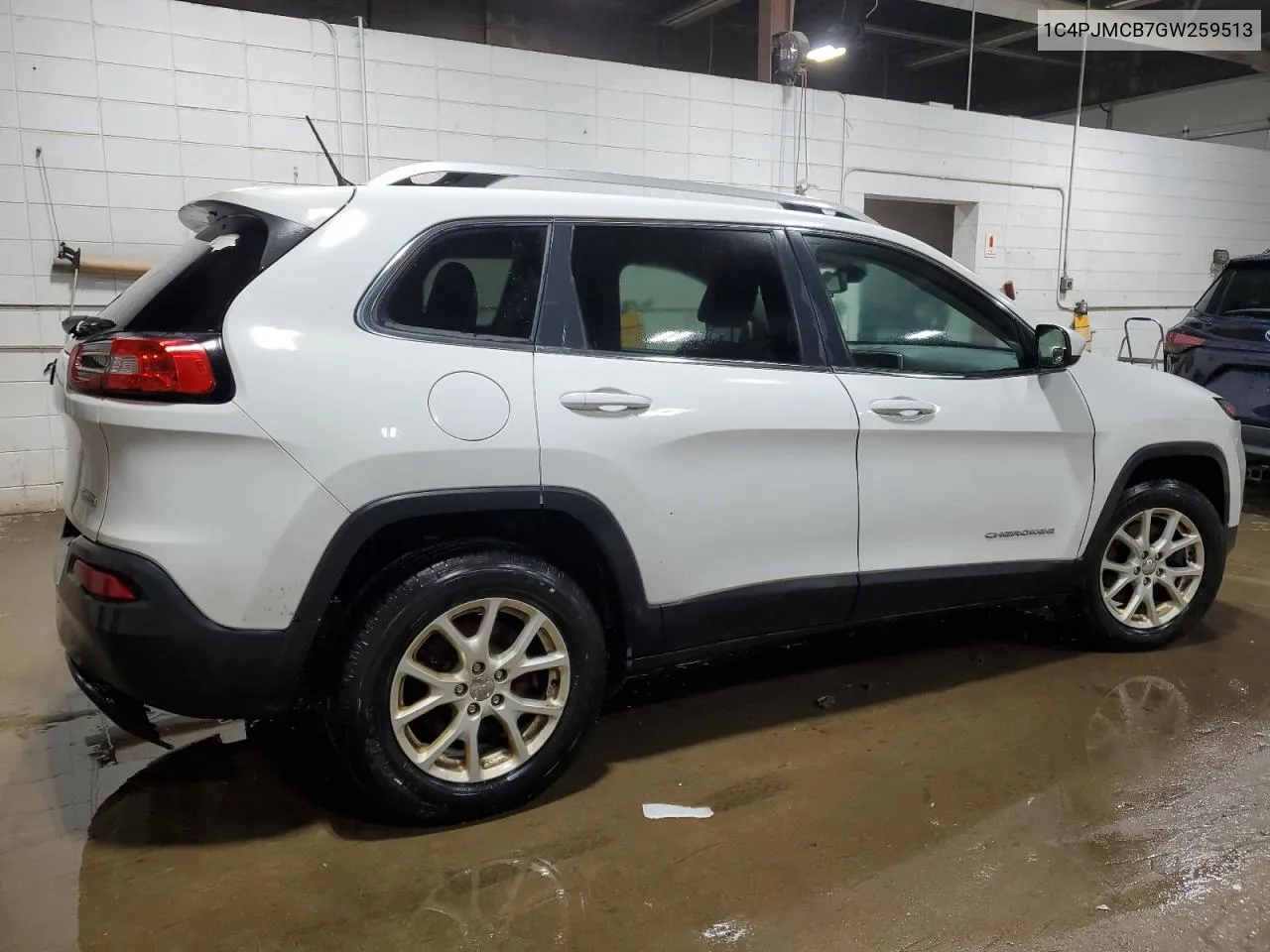 2016 Jeep Cherokee Latitude VIN: 1C4PJMCB7GW259513 Lot: 77698994