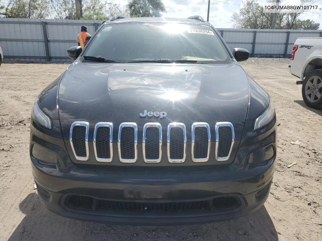 2016 Jeep Cherokee Sport VIN: 1C4PJMAB8GW101717 Lot: 77838294