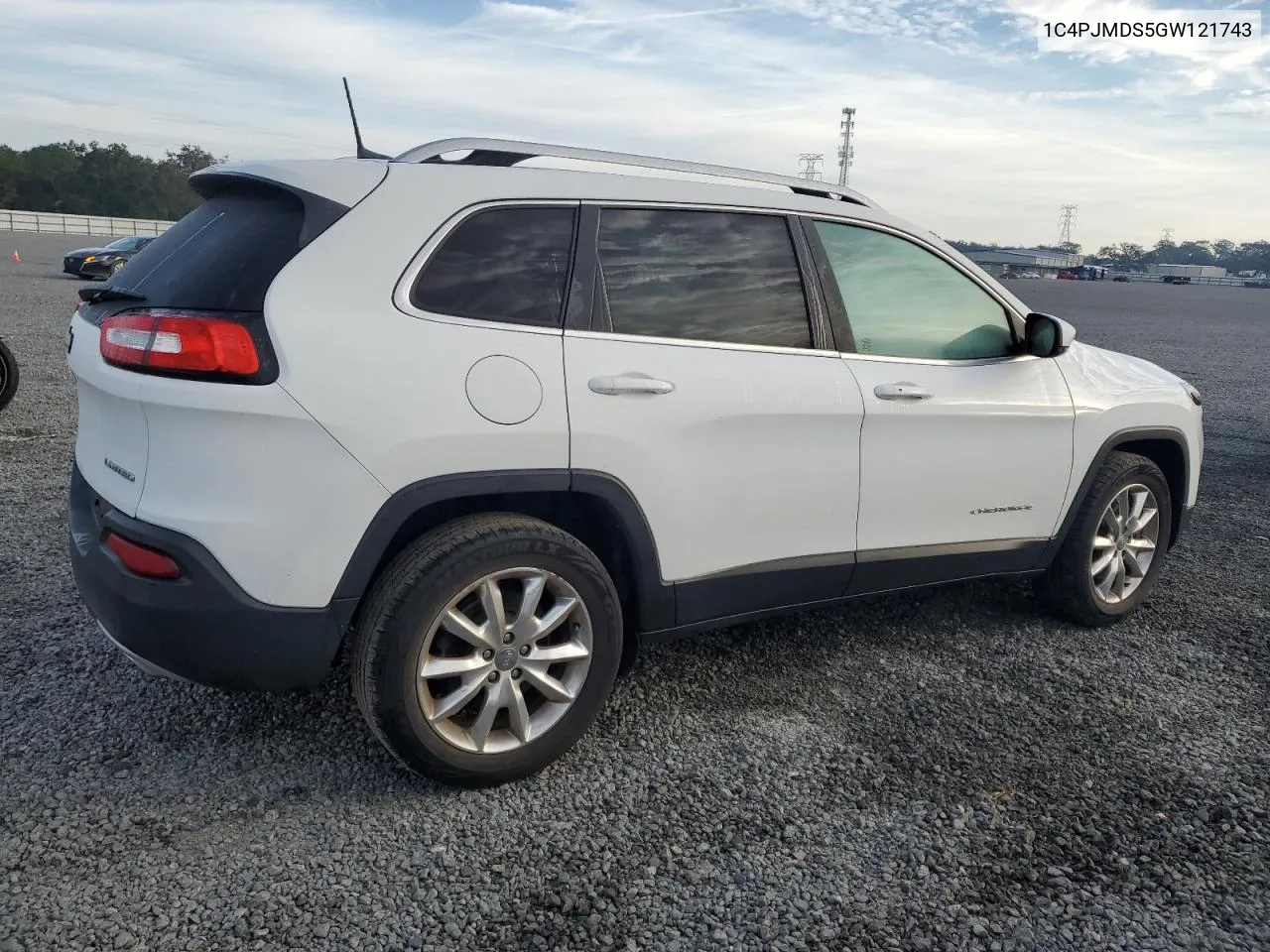 2016 Jeep Cherokee Limited VIN: 1C4PJMDS5GW121743 Lot: 77842074