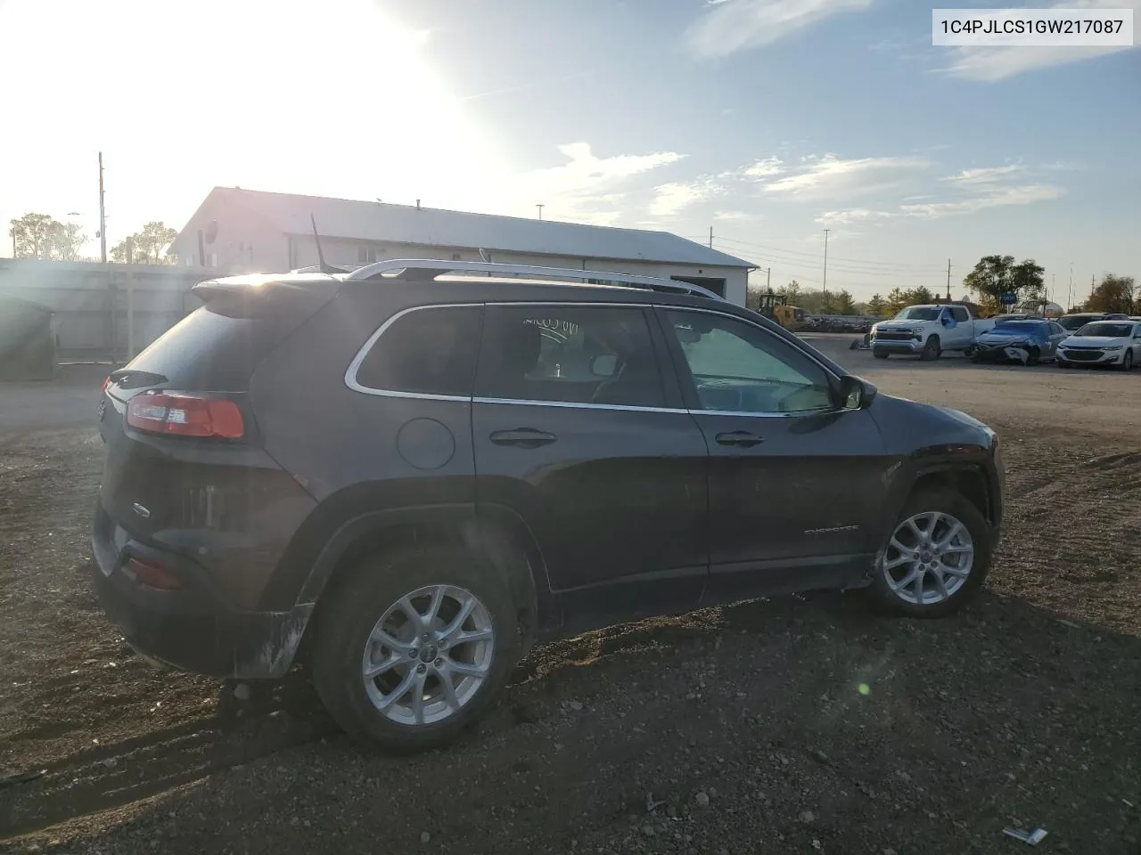 2016 Jeep Cherokee Latitude VIN: 1C4PJLCS1GW217087 Lot: 77895544