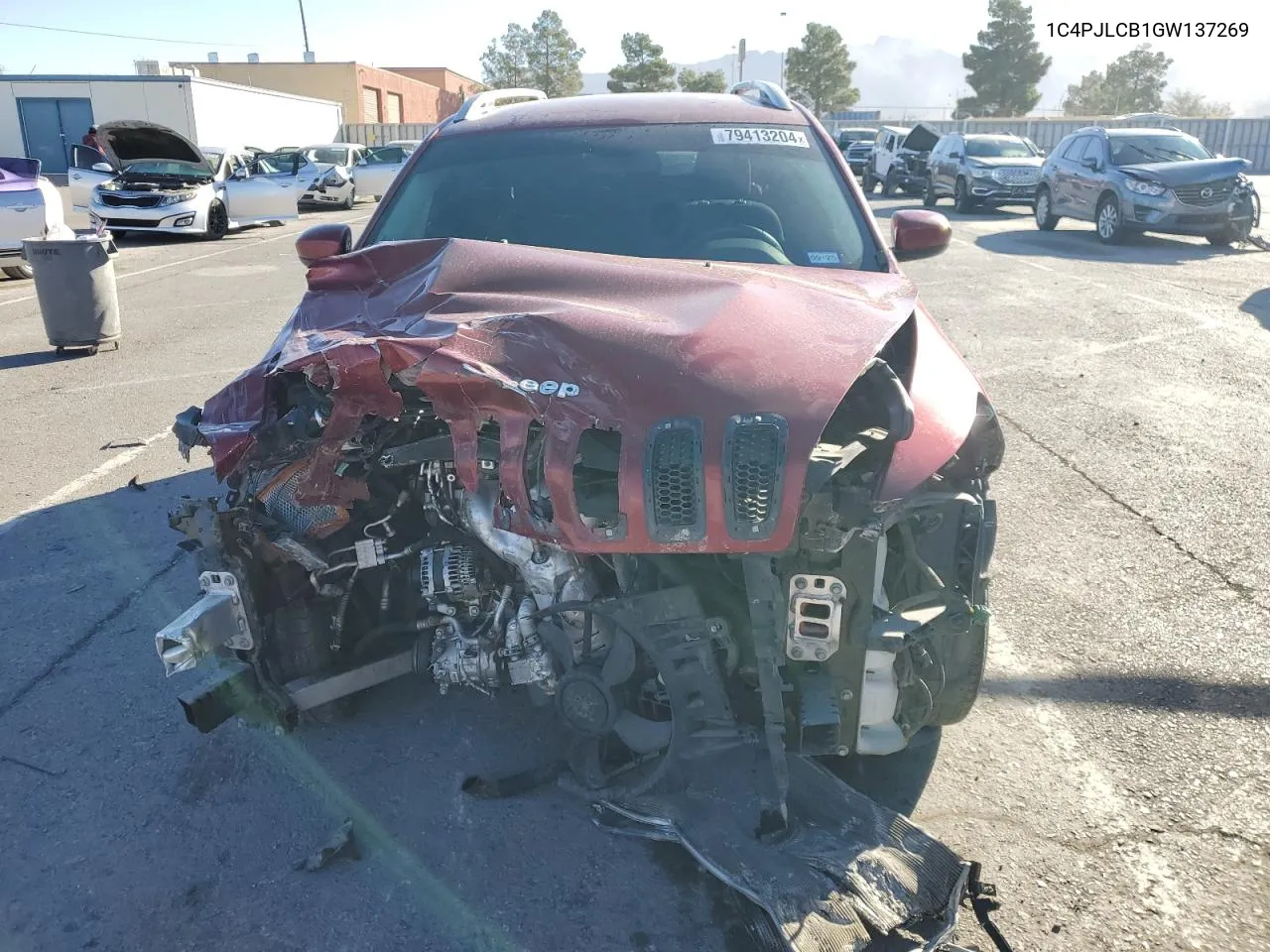 2016 Jeep Cherokee Latitude VIN: 1C4PJLCB1GW137269 Lot: 79413204