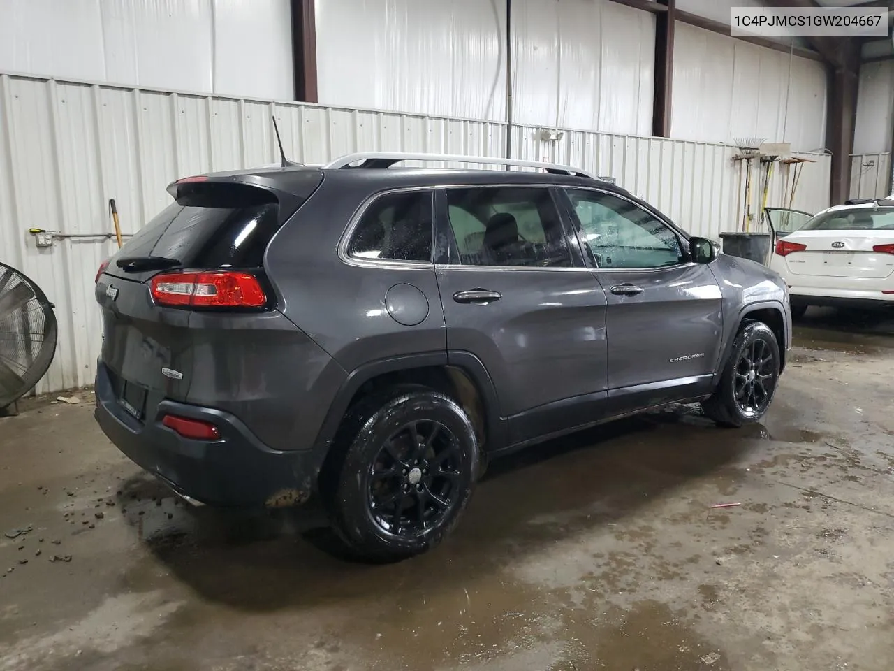 2016 Jeep Cherokee Latitude VIN: 1C4PJMCS1GW204667 Lot: 79580134