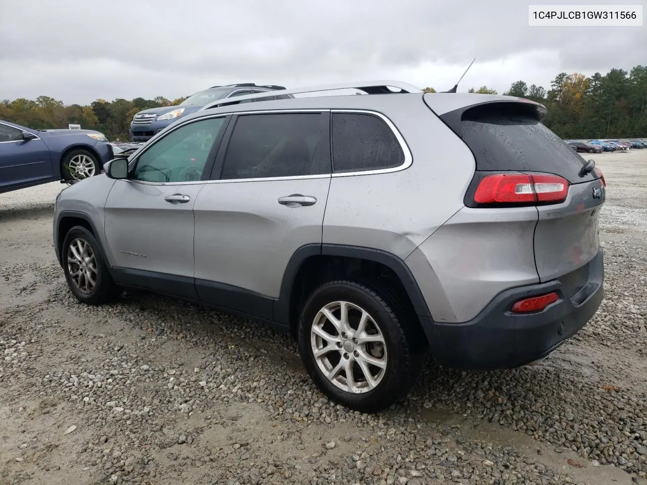 2016 Jeep Cherokee Latitude VIN: 1C4PJLCB1GW311566 Lot: 79903304