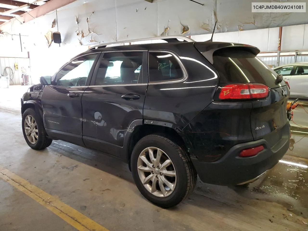 1C4PJMDB4GW241081 2016 Jeep Cherokee Limited