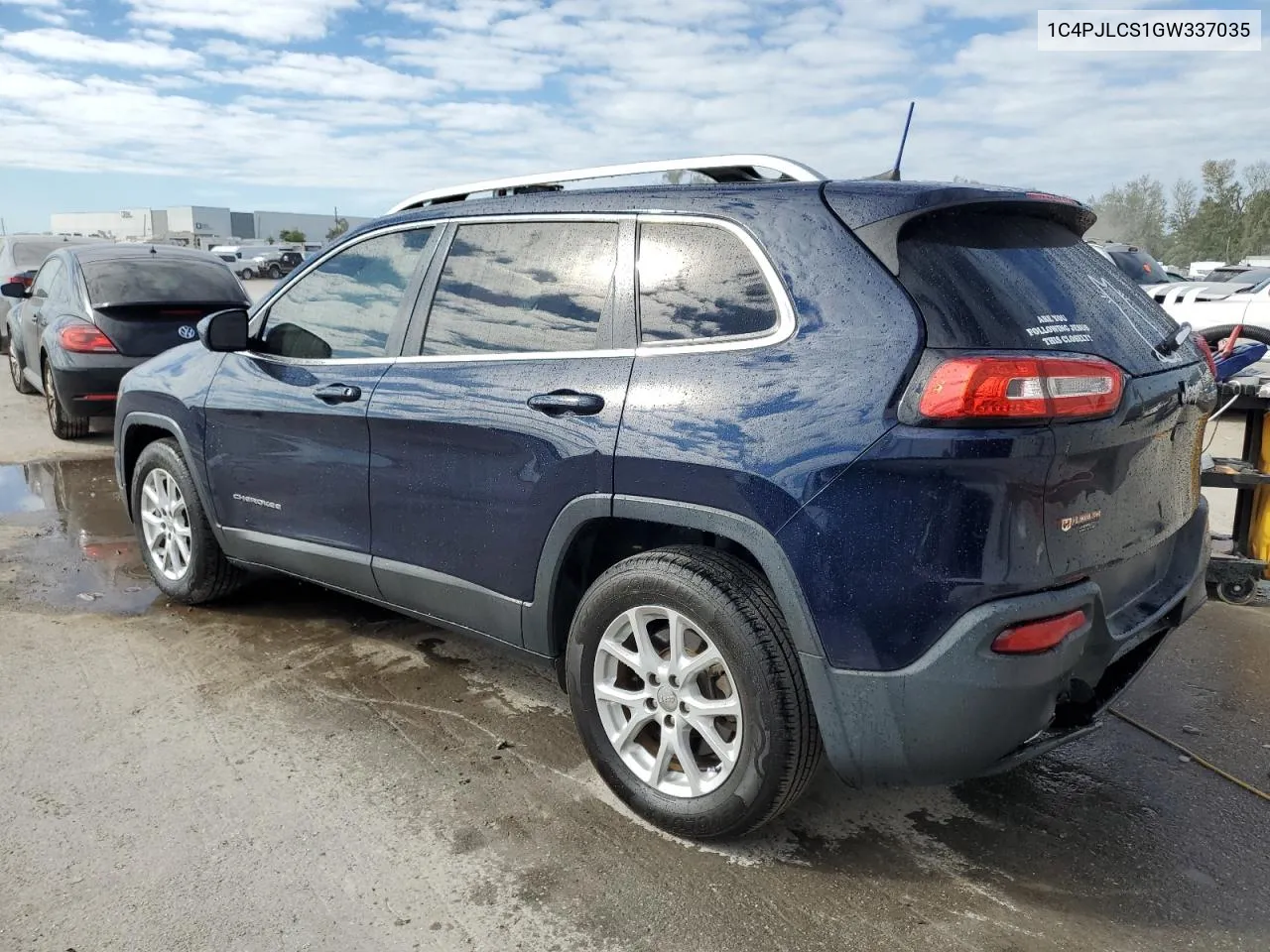 2016 Jeep Cherokee Latitude VIN: 1C4PJLCS1GW337035 Lot: 81126924