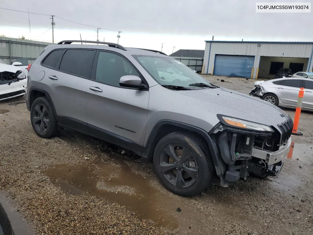 2016 Jeep Cherokee Latitude VIN: 1C4PJMCS5GW193074 Lot: 81172304