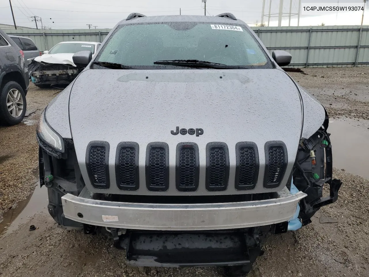 2016 Jeep Cherokee Latitude VIN: 1C4PJMCS5GW193074 Lot: 81172304