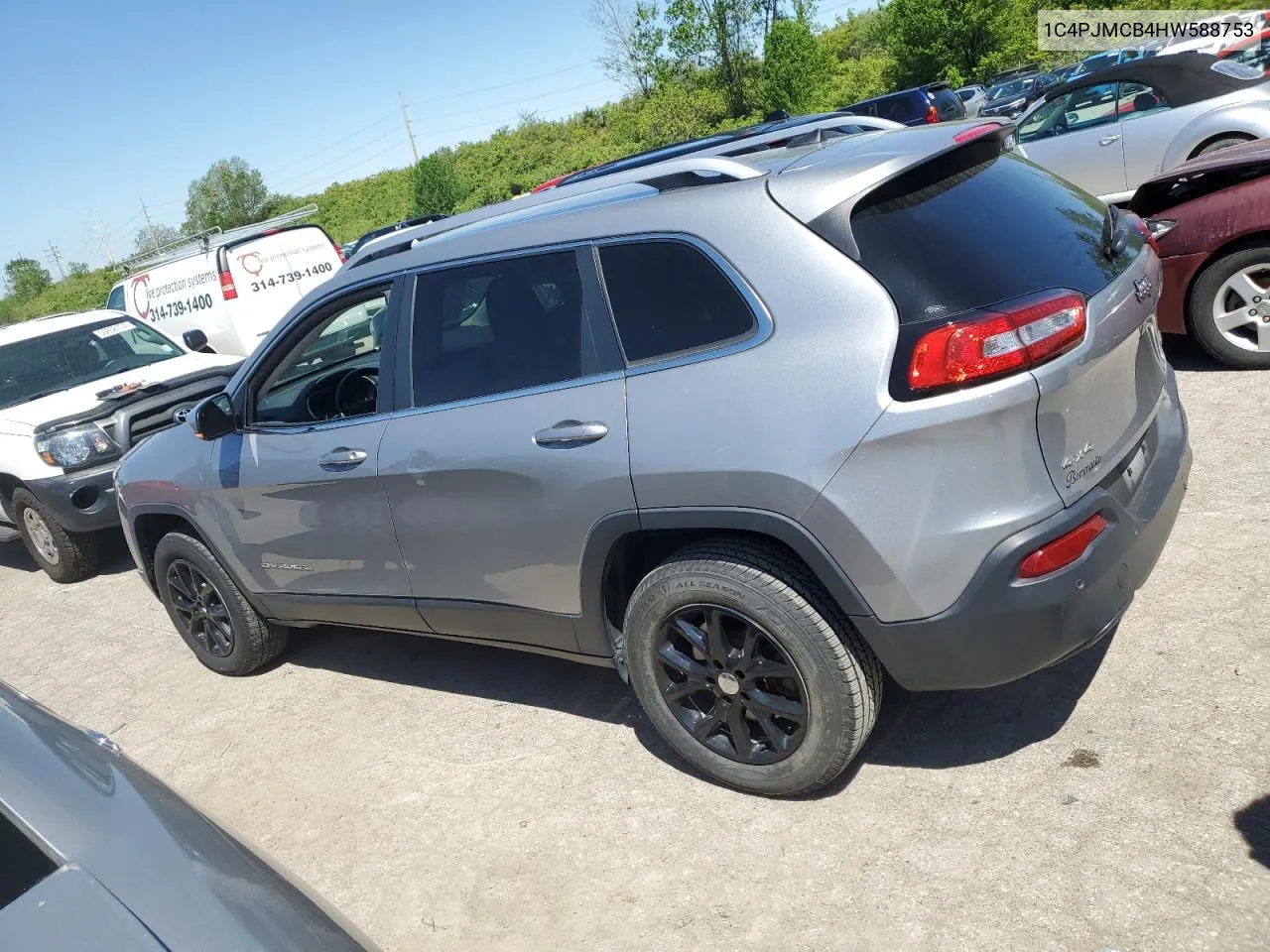 2017 Jeep Cherokee Latitude VIN: 1C4PJMCB4HW588753 Lot: 51424874