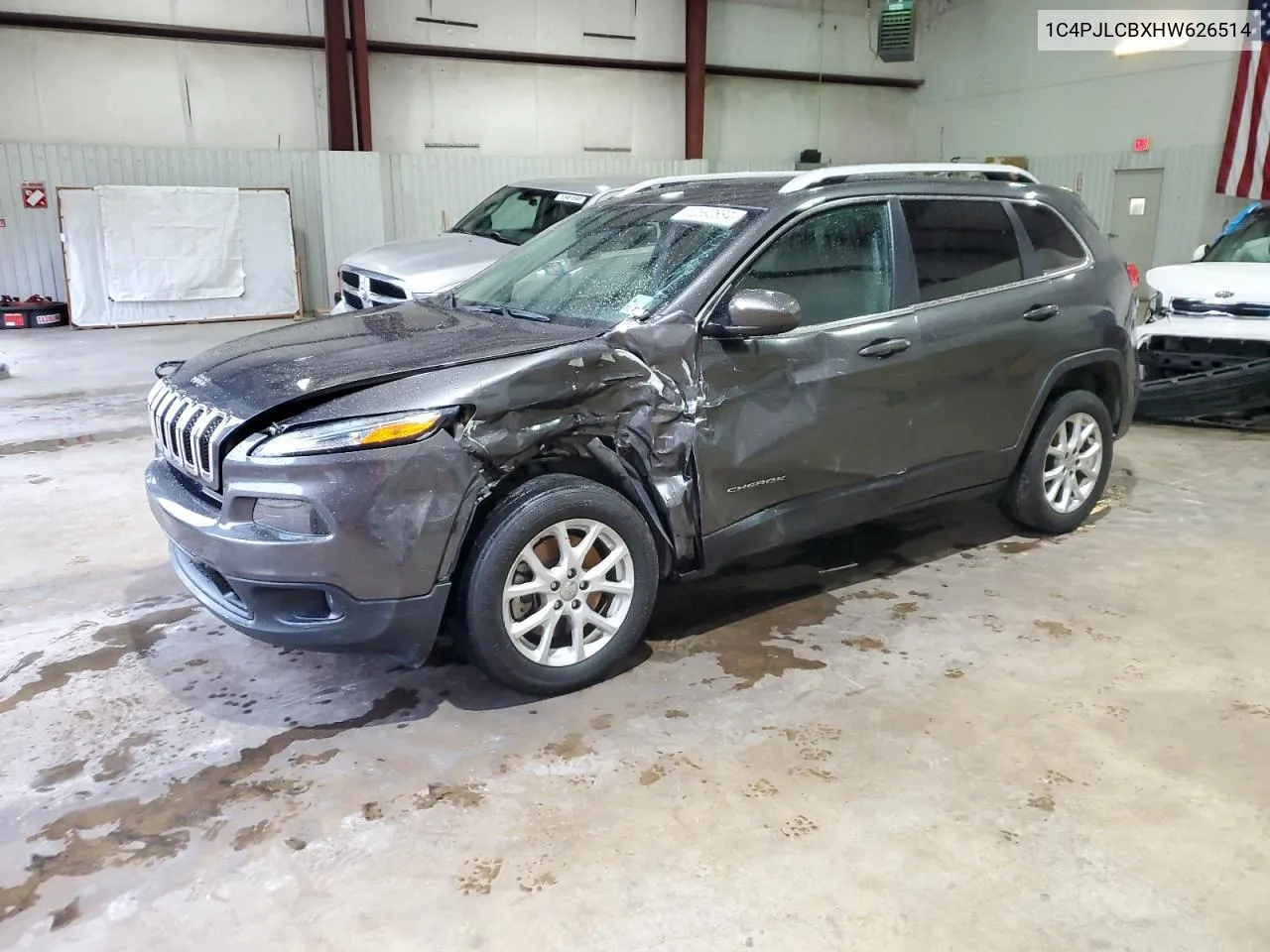 2017 Jeep Cherokee Latitude VIN: 1C4PJLCBXHW626514 Lot: 52592884