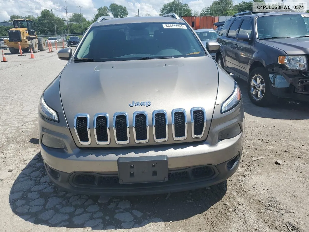 2017 Jeep Cherokee Latitude VIN: 1C4PJLCS3HW610574 Lot: 53465094