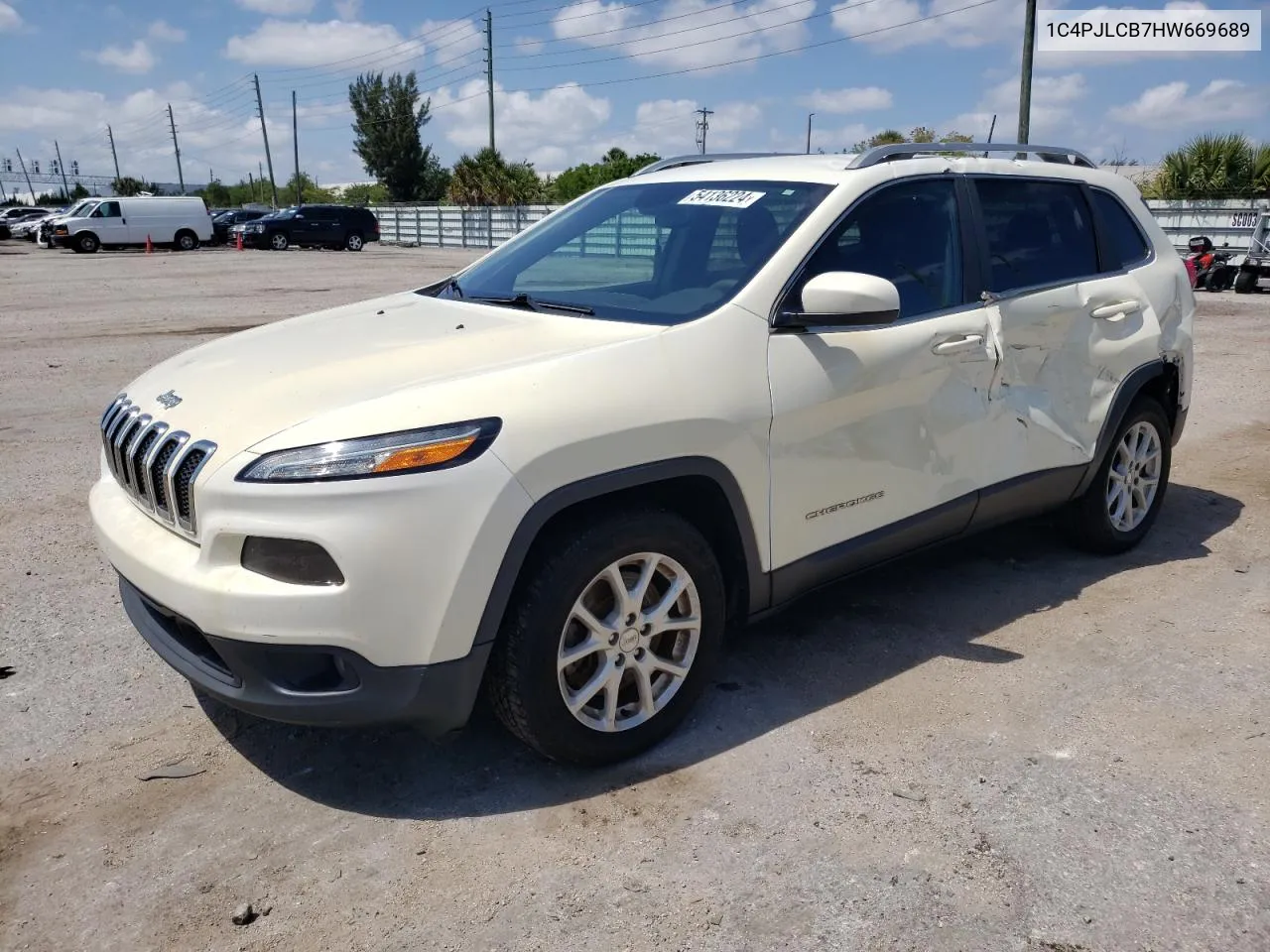 2017 Jeep Cherokee Latitude VIN: 1C4PJLCB7HW669689 Lot: 54136224