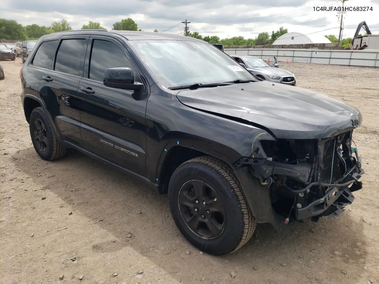 1C4RJFAG1HC683274 2017 Jeep Grand Cherokee Laredo